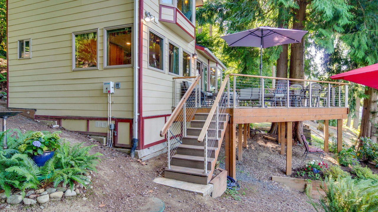 Photo of Patio Balcony in Lake Bosworth