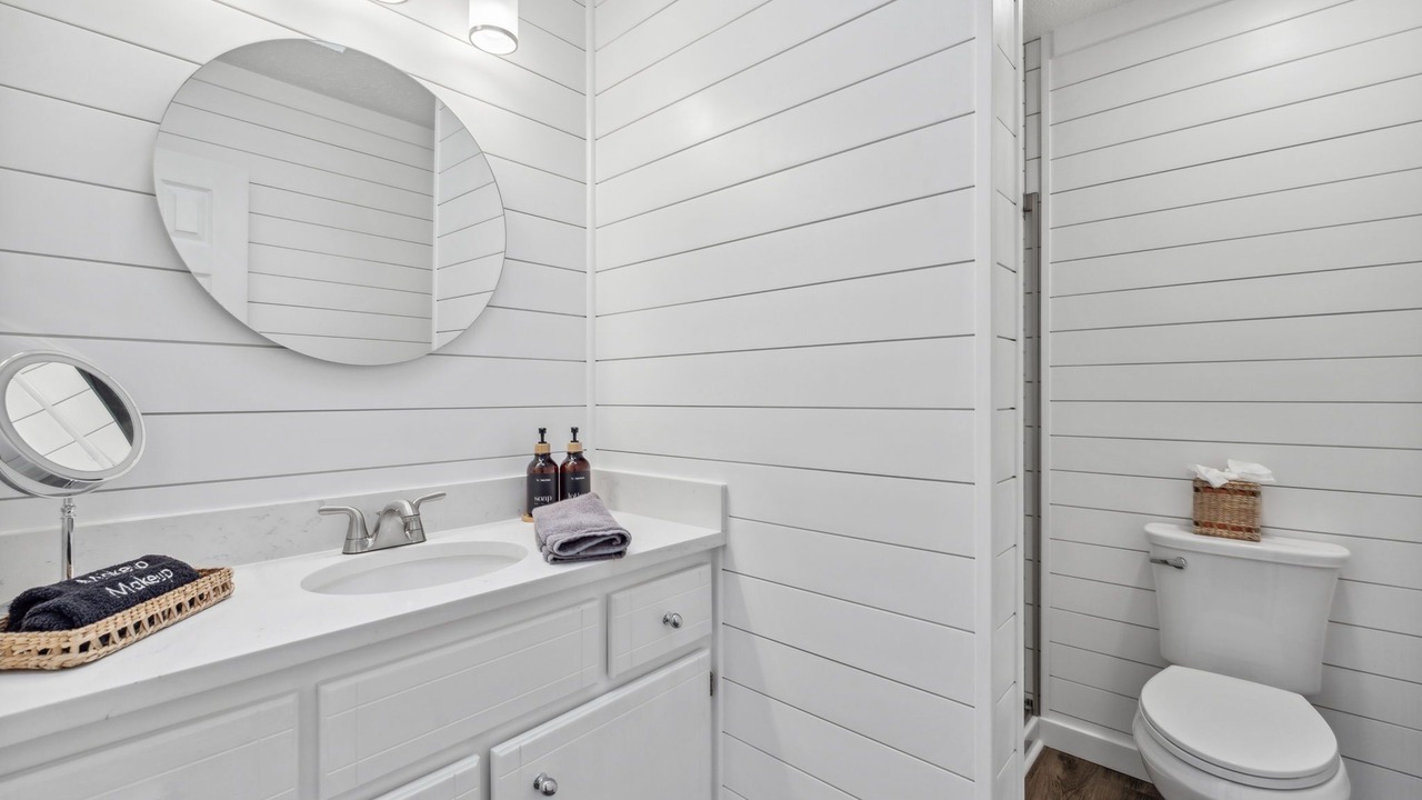 Photo of Bathroom in Holiday Beach