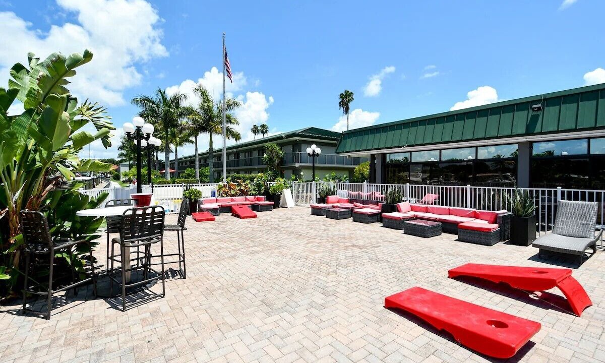 Photo of Outdoor in Trailer Estates