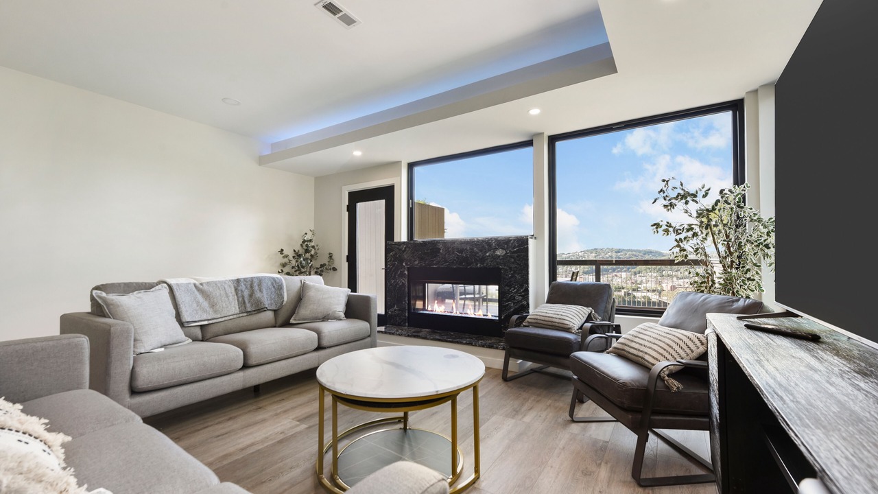 Photo of Livingroom in Pittsburgh