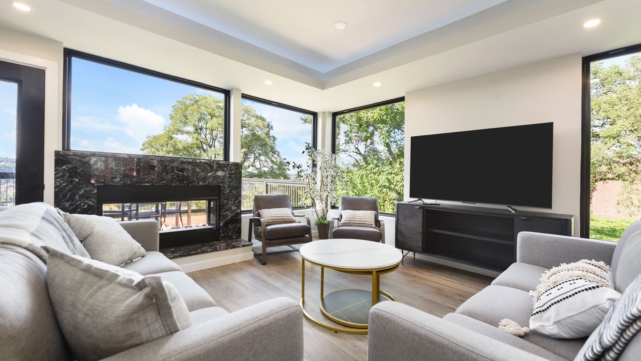 Photo of Livingroom in Pittsburgh
