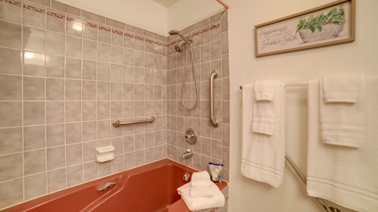 Photo of Bathroom in Idaho Falls
