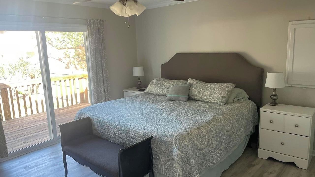 Photo of Bedroom in Tranquil Harbour