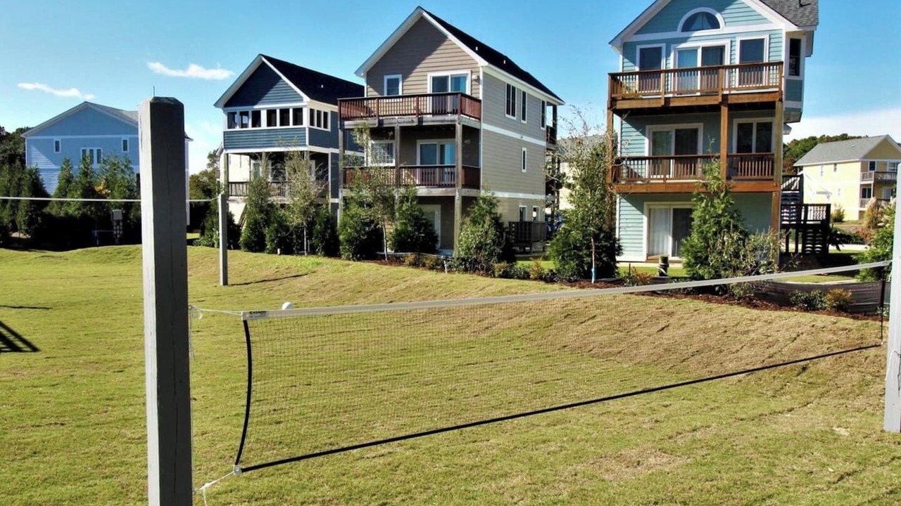 Photo of Outdoor in Corolla Light