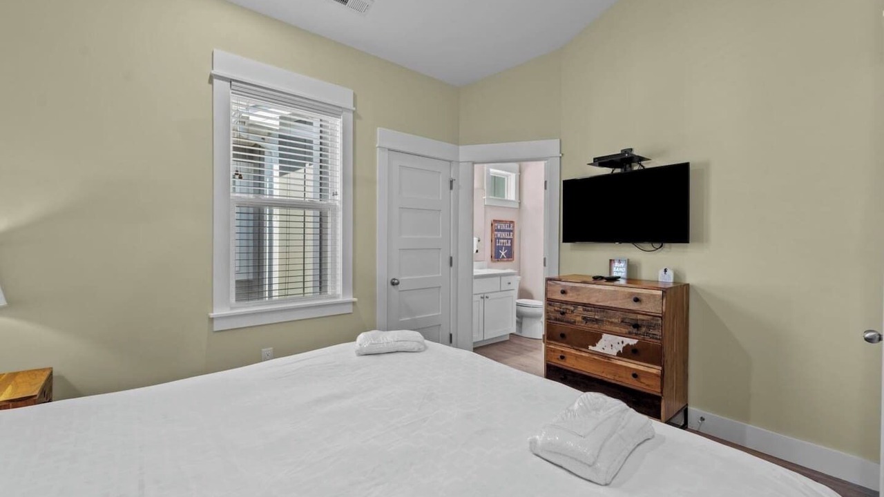 Photo of Bathroom in Corolla Light
