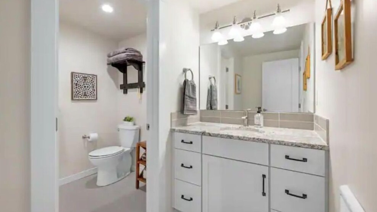 Photo of Bathroom in East End