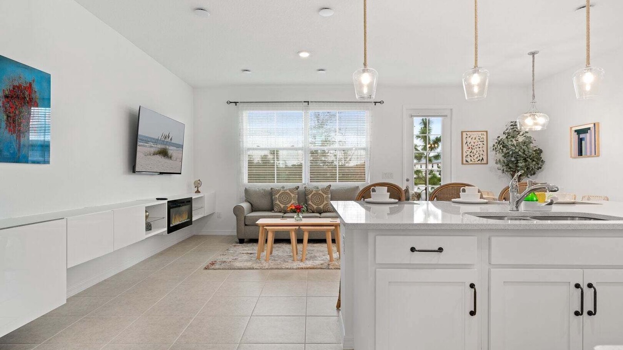 Photo of Livingroom in Davenport