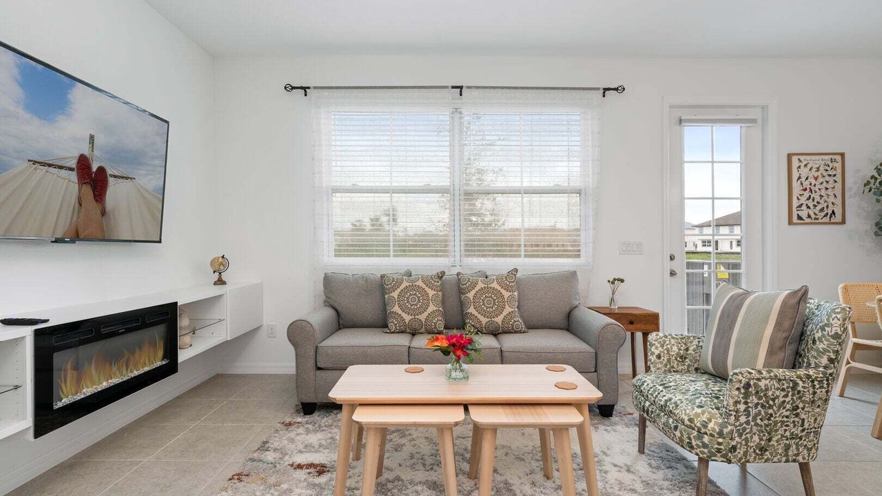 Photo of Livingroom in Davenport