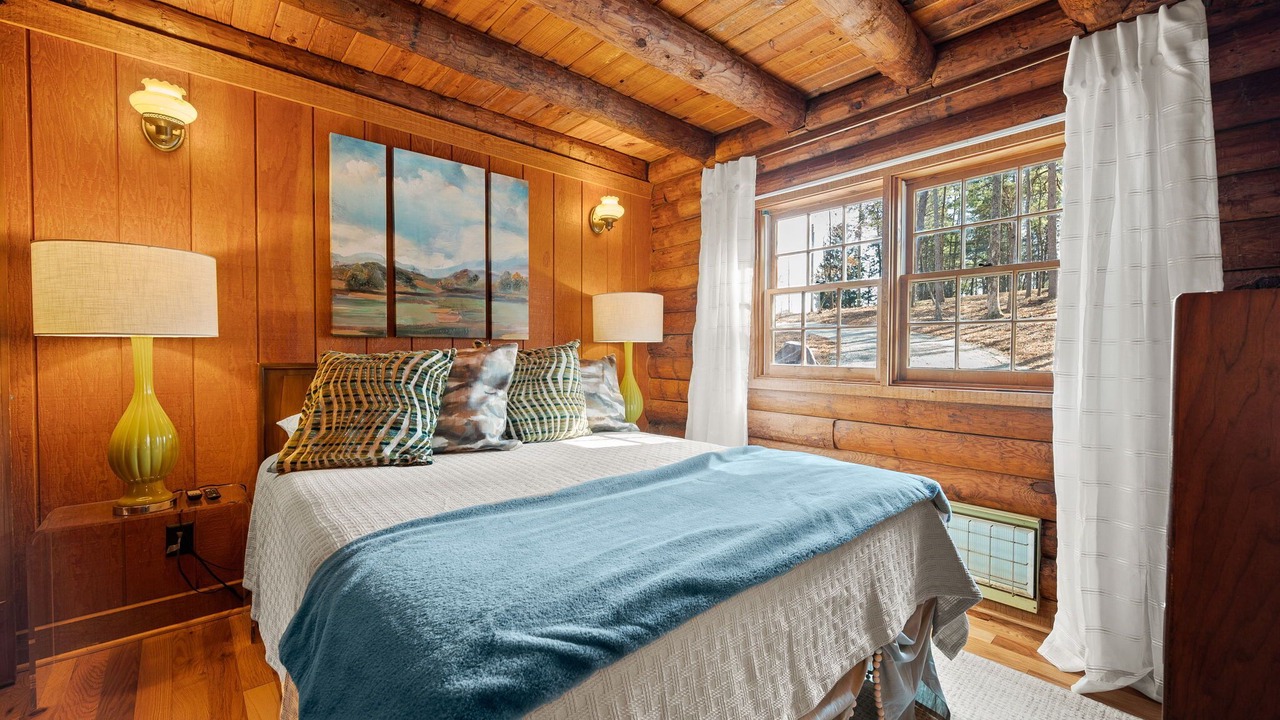 Photo of Bedroom in Gainesville