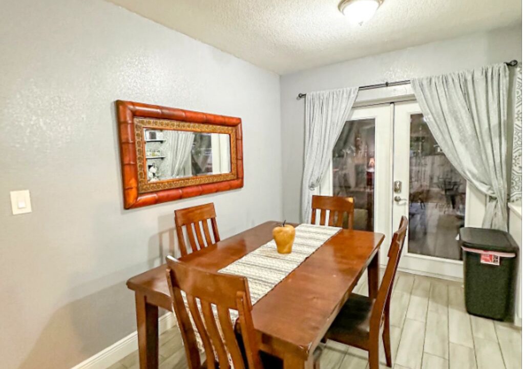 Photo of Others in Carver City - Lincoln Gardens