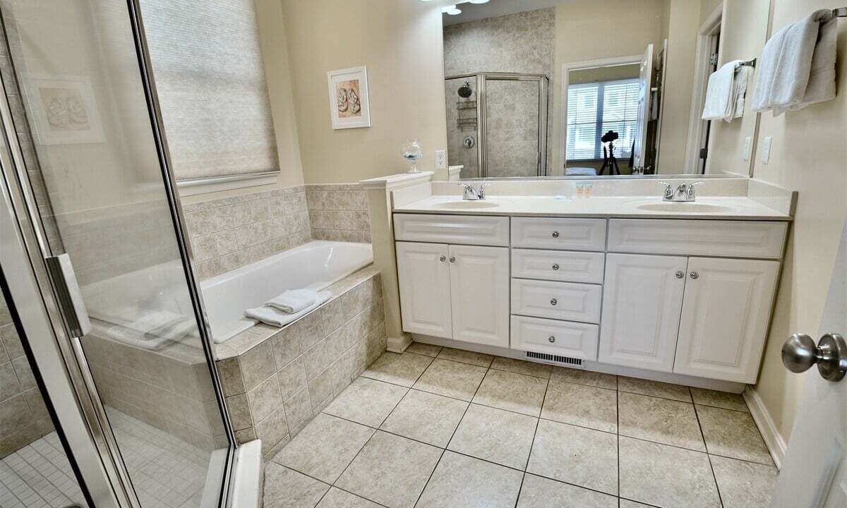 Photo of Bathroom in The Commons