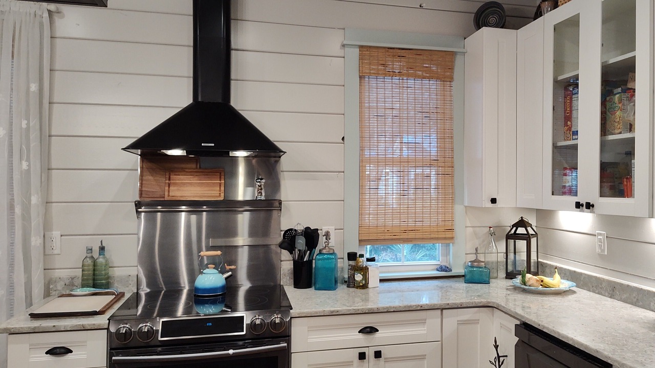 Photo of Kitchen in Melrose on the Beach