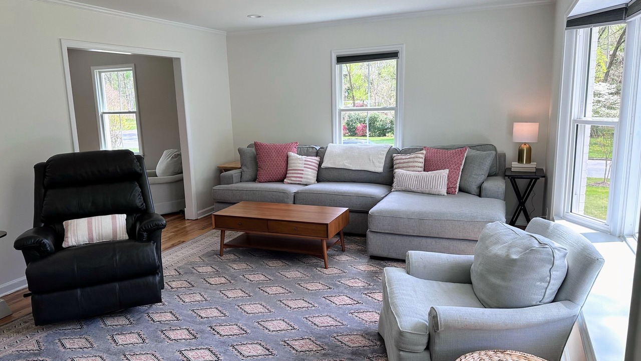 Photo of Livingroom in High Point