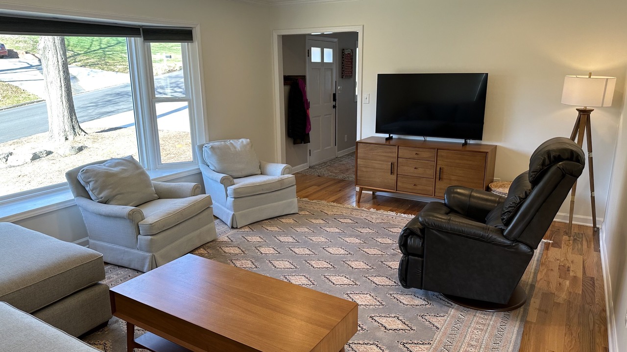Photo of Livingroom in High Point