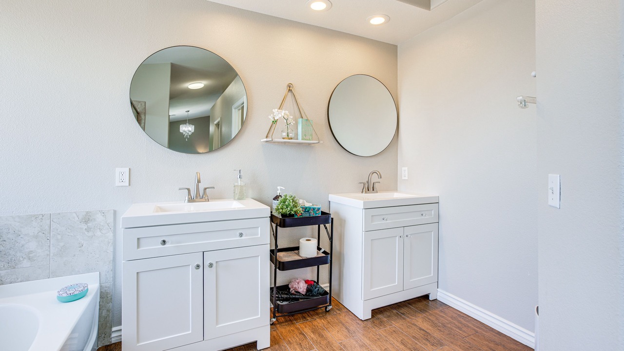 Photo of Bathroom in Silverado Ranch