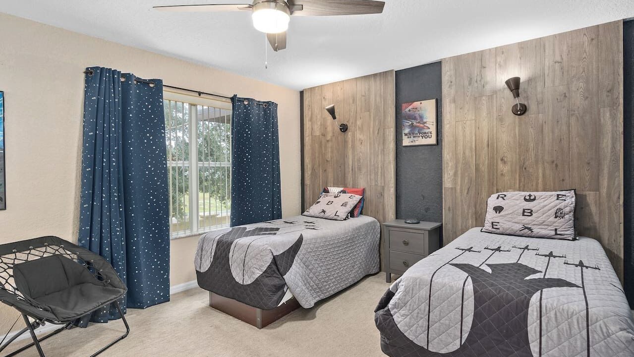 Photo of Bedroom in Regal Palms