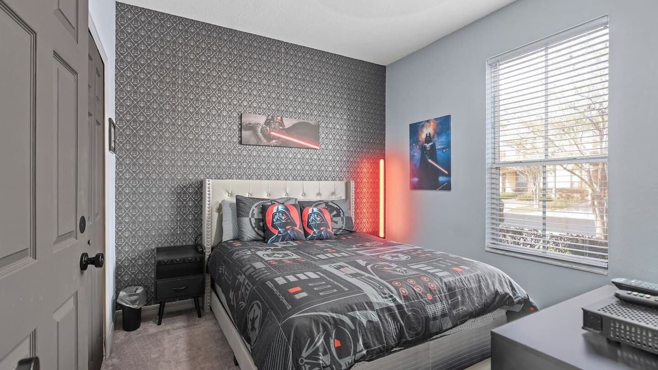 Photo of Bedroom in Regal Palms