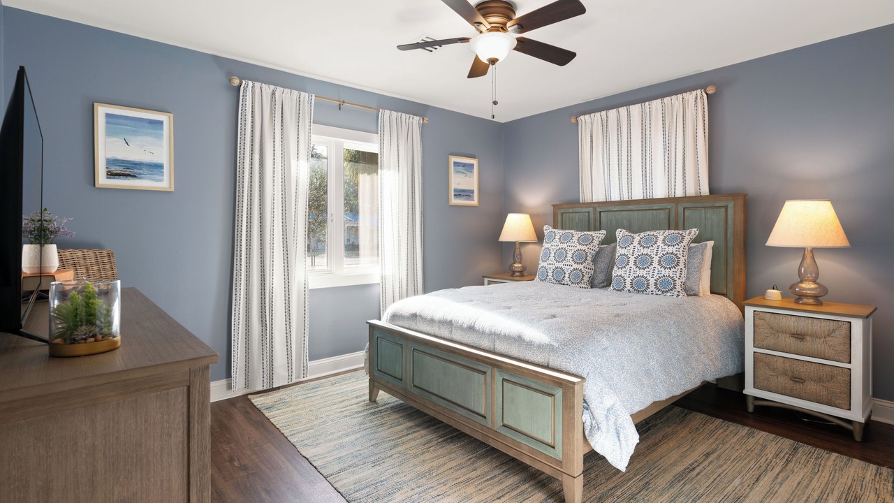 Photo of Bedroom in East Beach