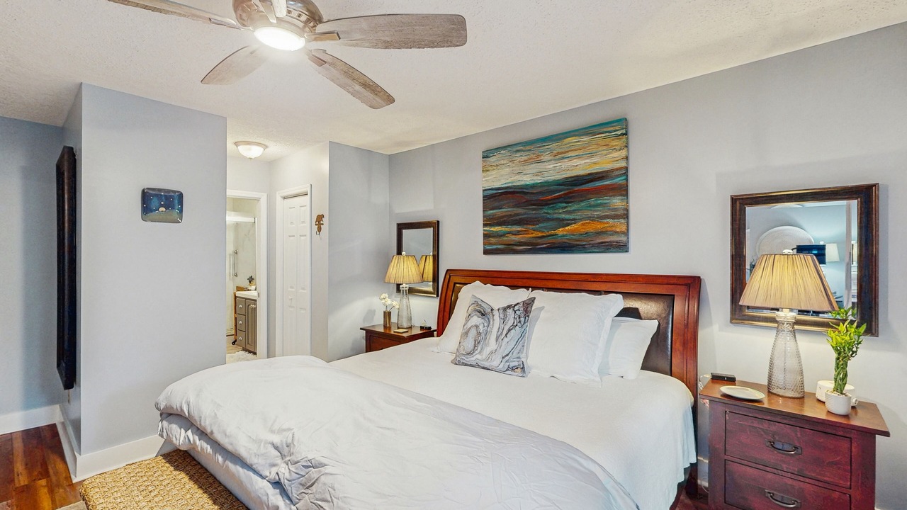 Photo of Bedroom in Seven Devils