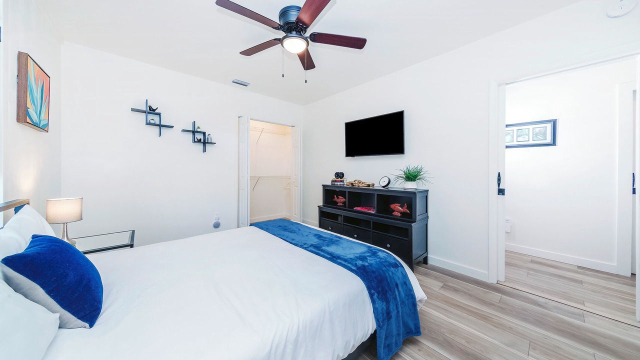 Photo of Bedroom in Dunnellon