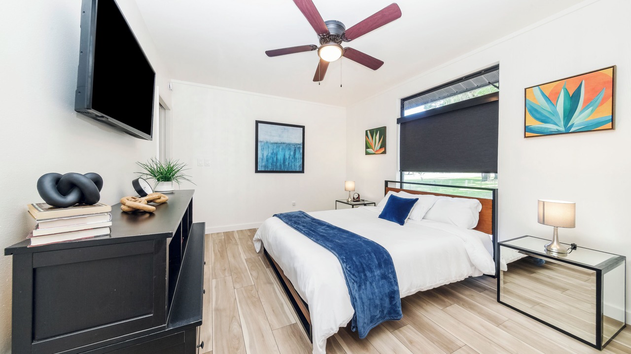 Photo of Bedroom in Dunnellon