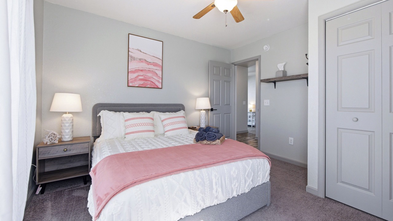 Photo of Bedroom in Colington Harbour