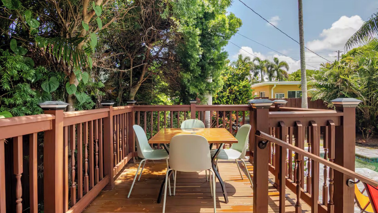 Photo of Outdoor in Poinsettia Heights