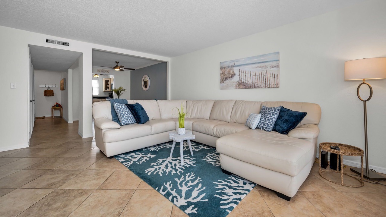 Photo of Livingroom in Coquina Key