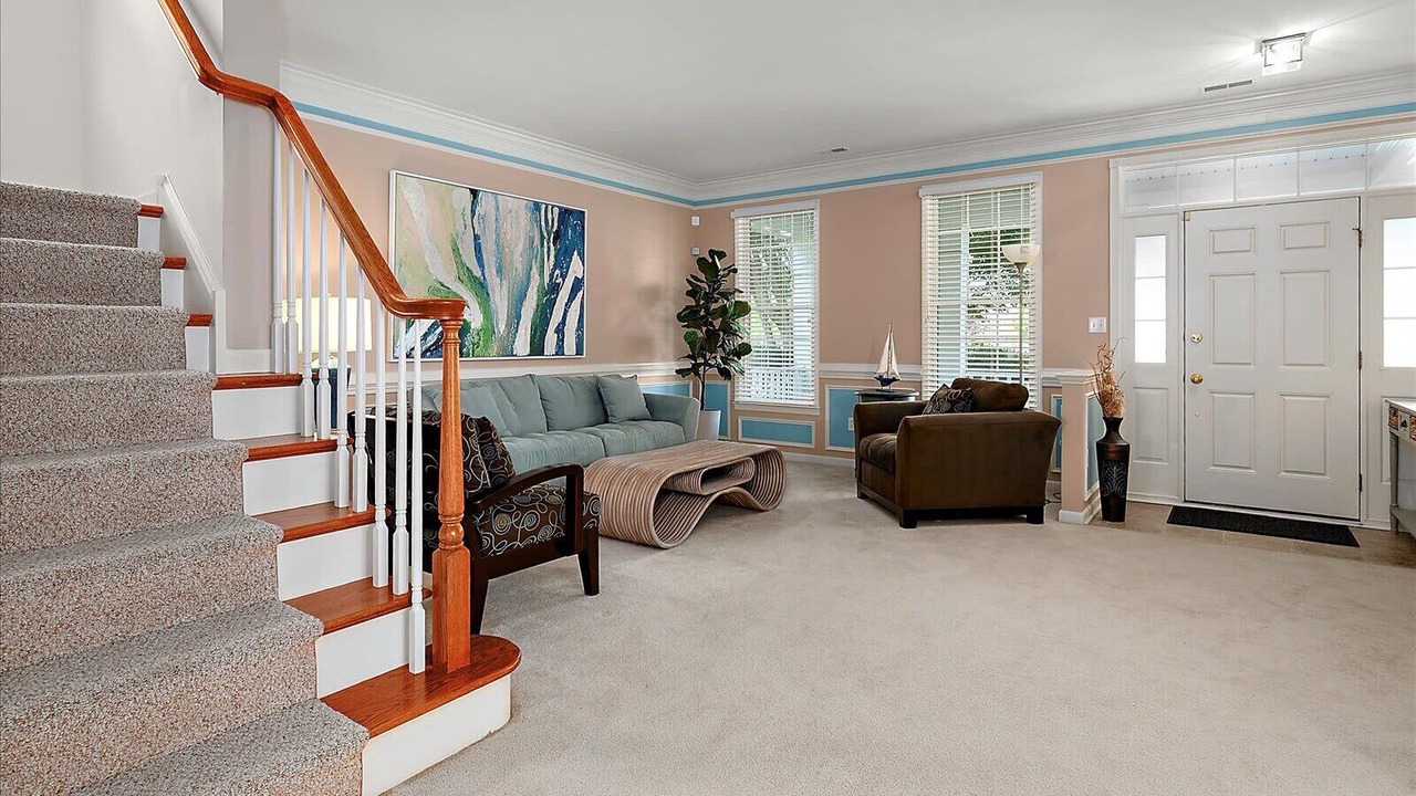 Photo of Livingroom in Bayside