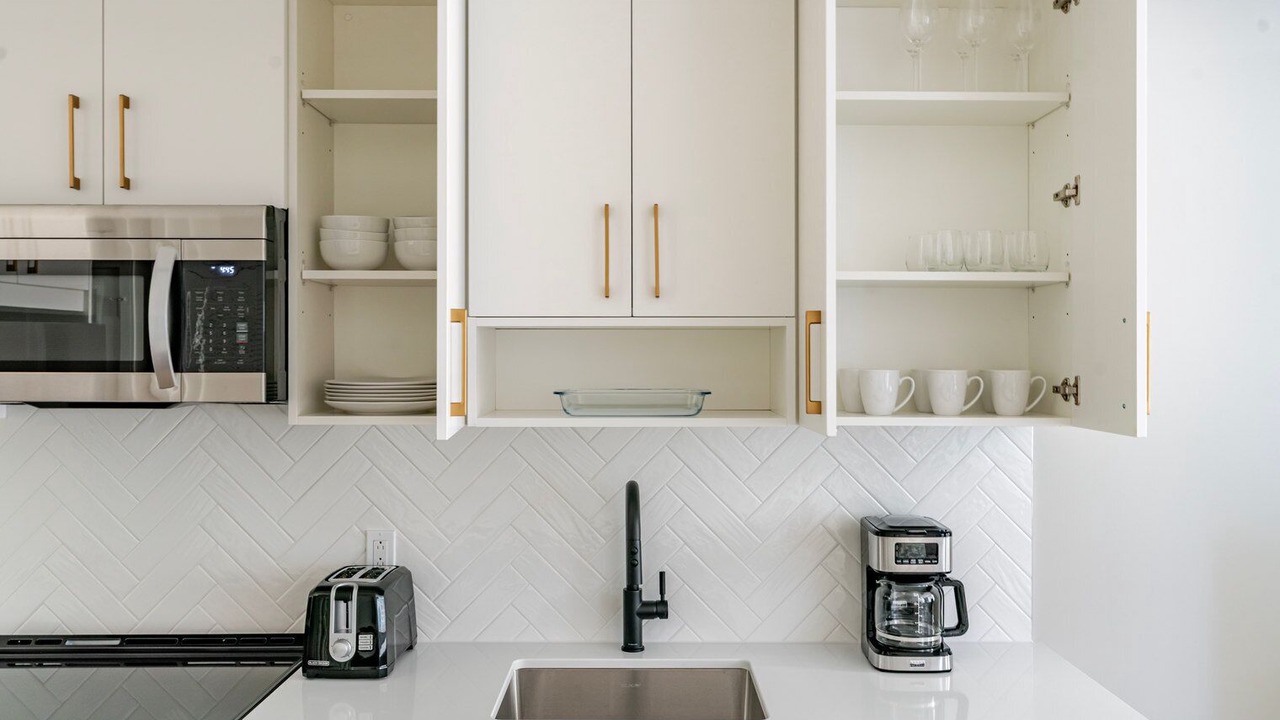 Photo of Kitchen in Woodmont Triangle
