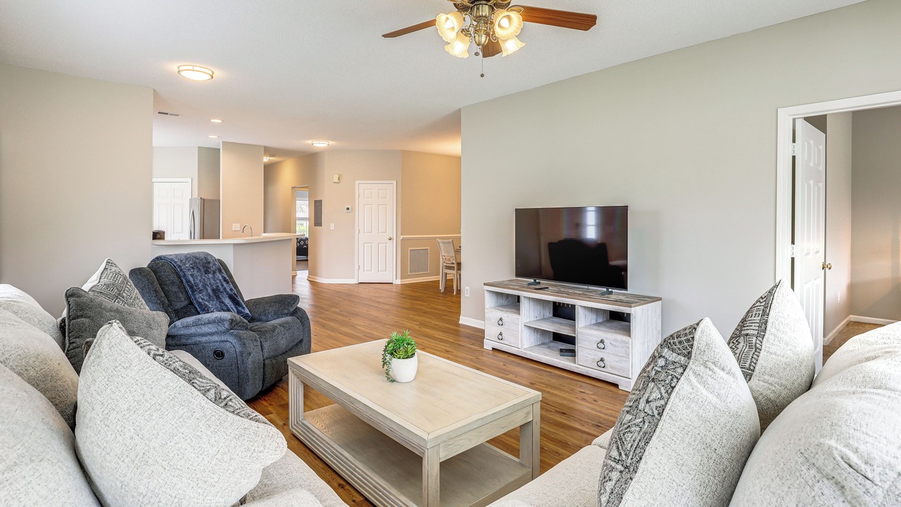 Photo of Bedroom in Red Hill