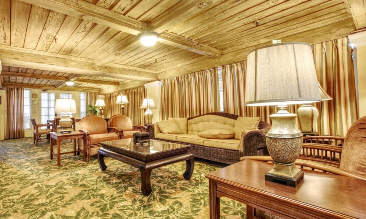Photo of Livingroom in Palm Beach