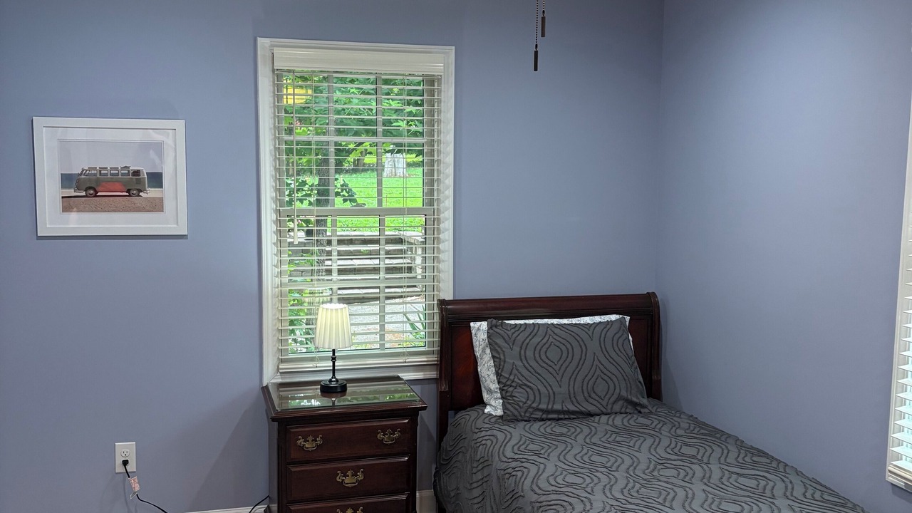 Photo of Bedroom in Forest Hills