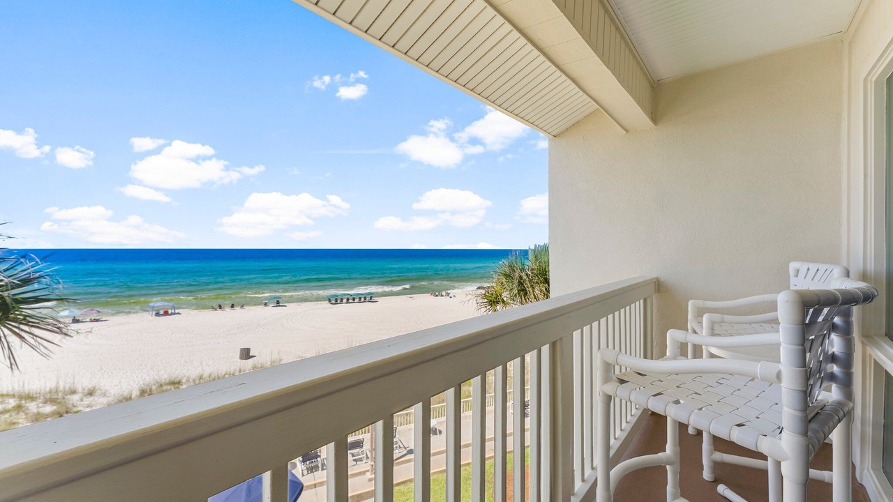 Photo of Patio Balcony in Fort Bay