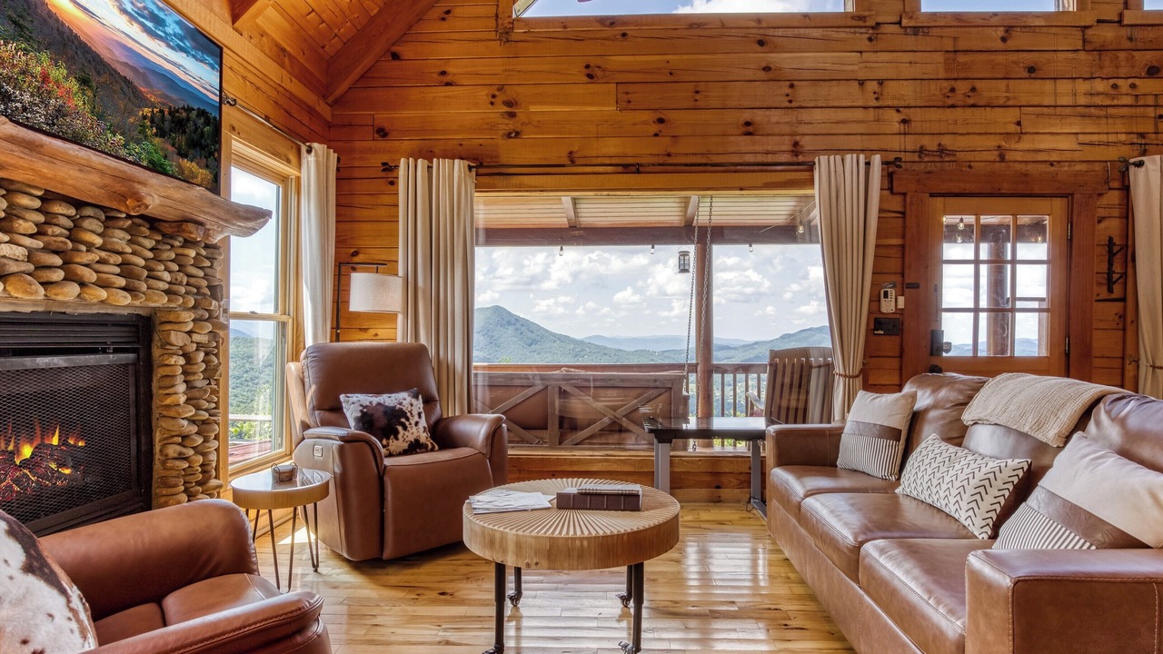 Photo of Livingroom in Smoky Mountains