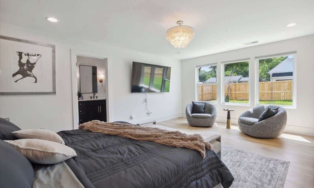 Photo of Bedroom in Biddleville