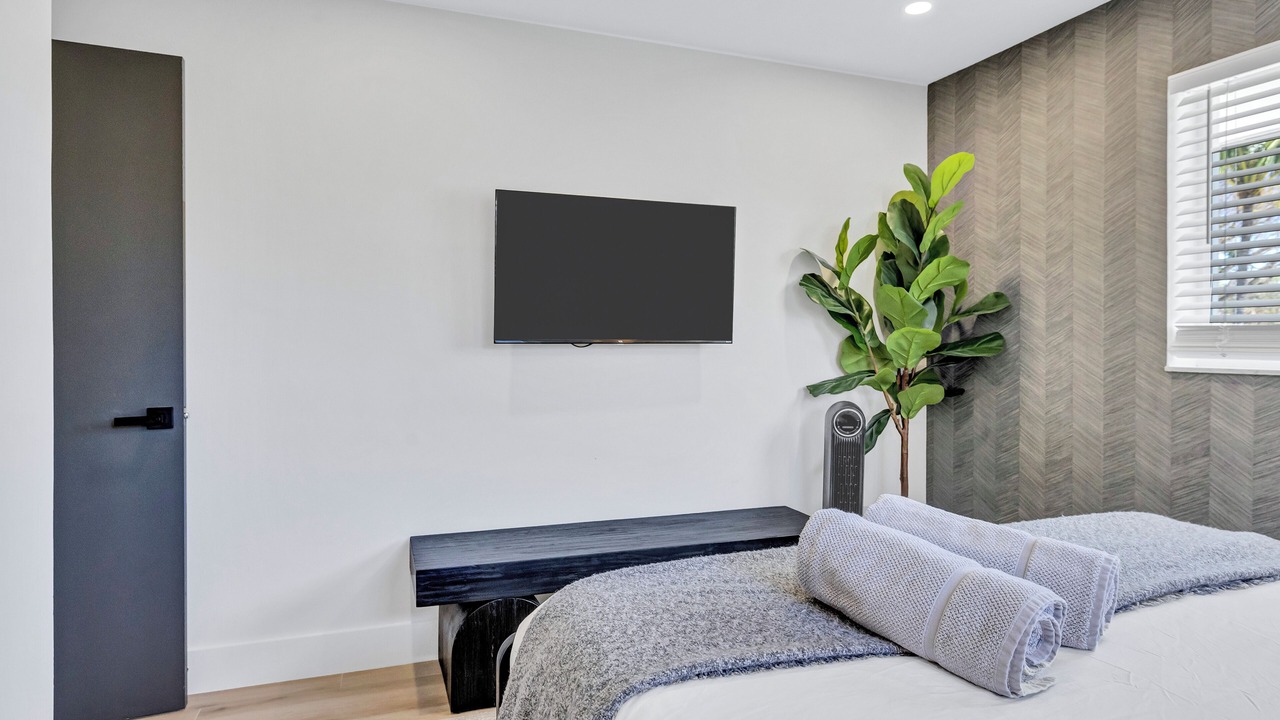 Photo of Bedroom in Deerfield Beach