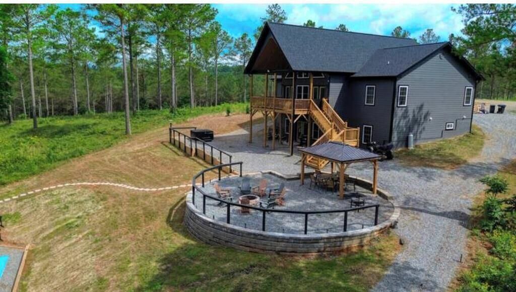 Photo of Outdoor in Ellijay