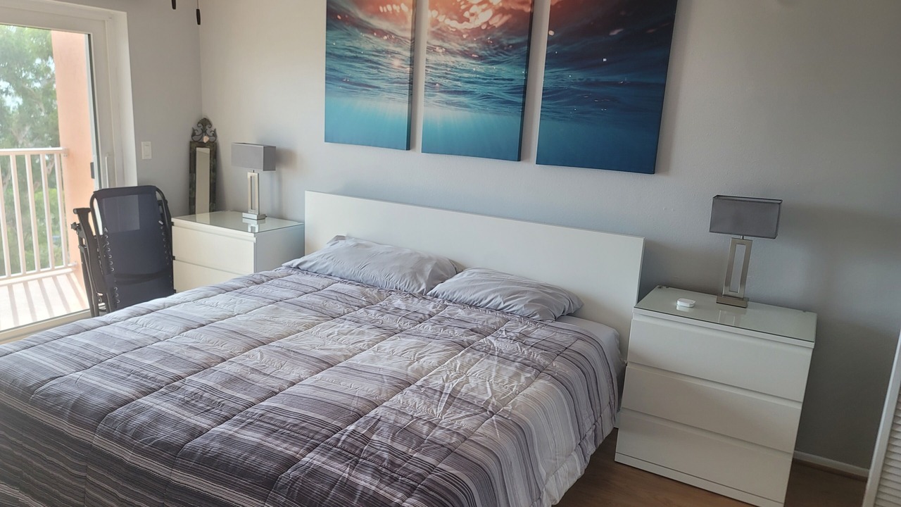 Photo of Bedroom in Pinellas Point