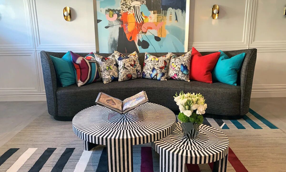Photo of Livingroom in Tri-West