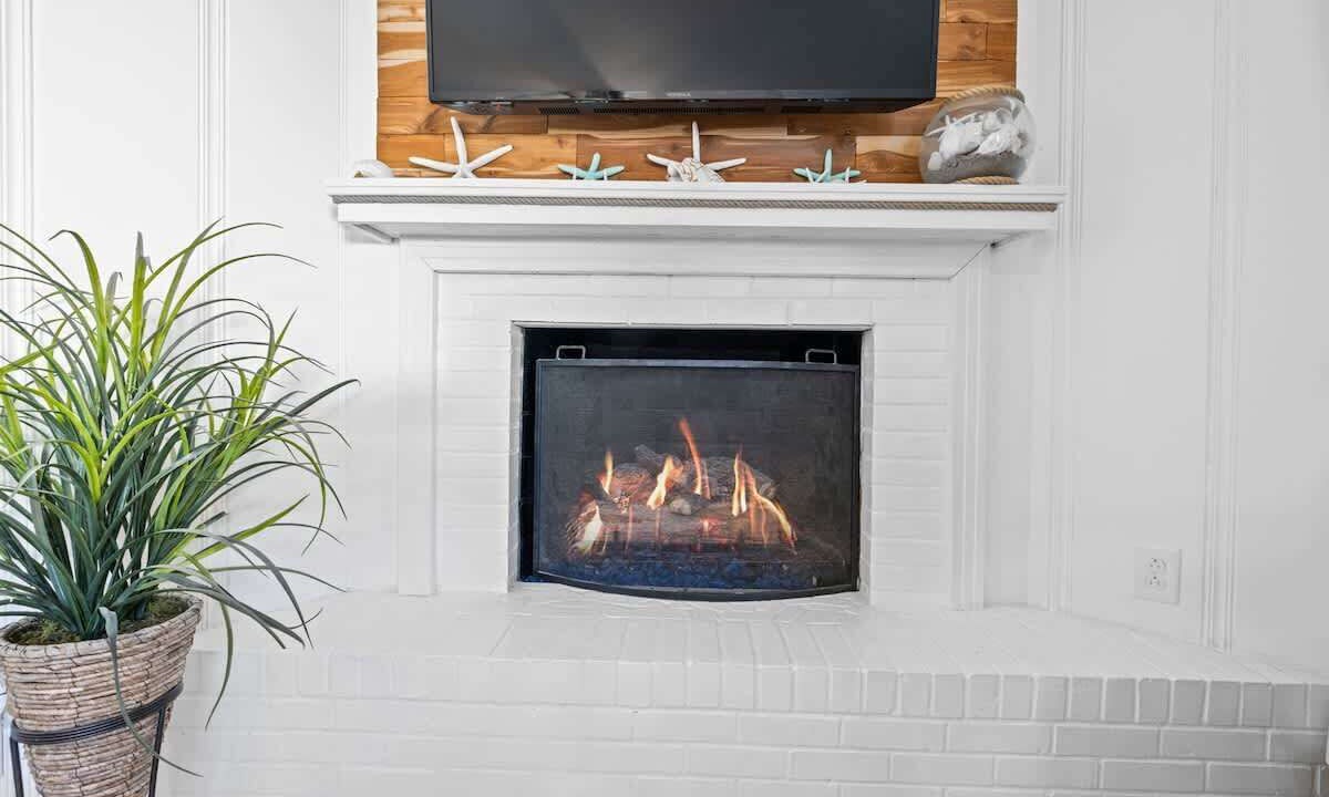 Photo of Livingroom in Willoughby Spit