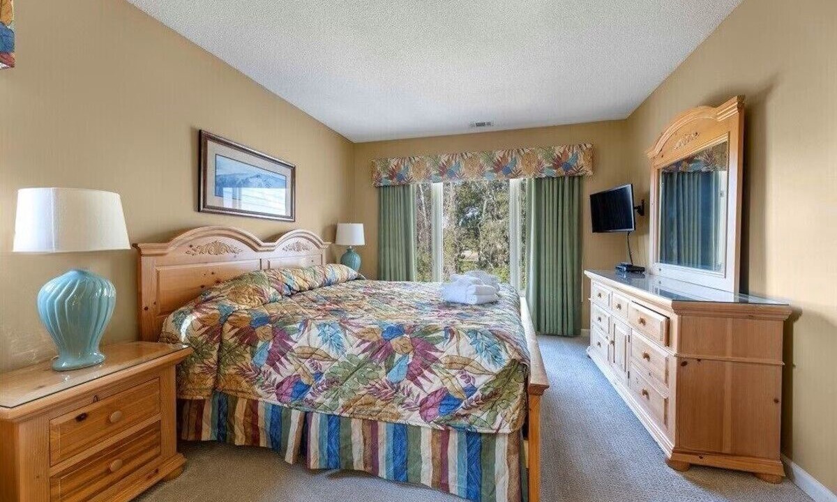 Photo of Bedroom in Shipyard Plantation