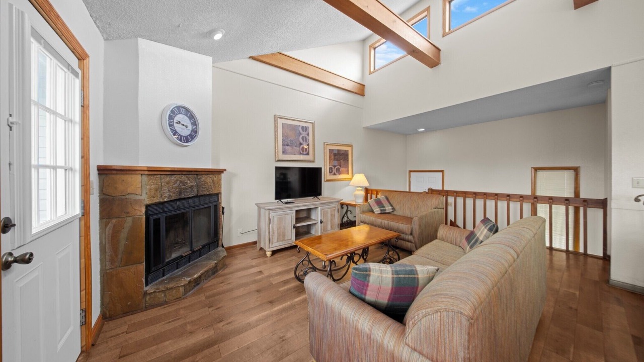 Photo of Livingroom in Lake Tansi