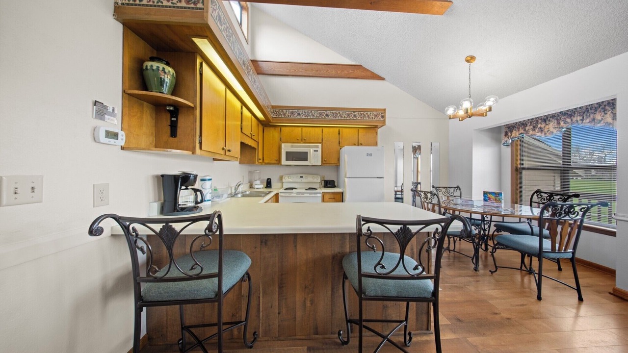 Photo of Kitchen in Lake Tansi