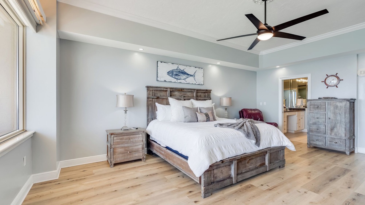 Photo of Bedroom in Holiday Beach