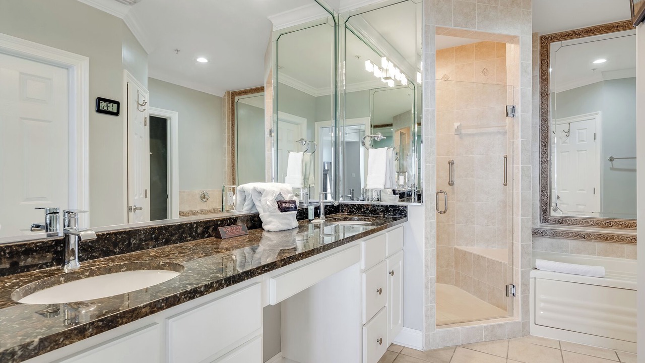 Photo of Bathroom in Holiday Beach