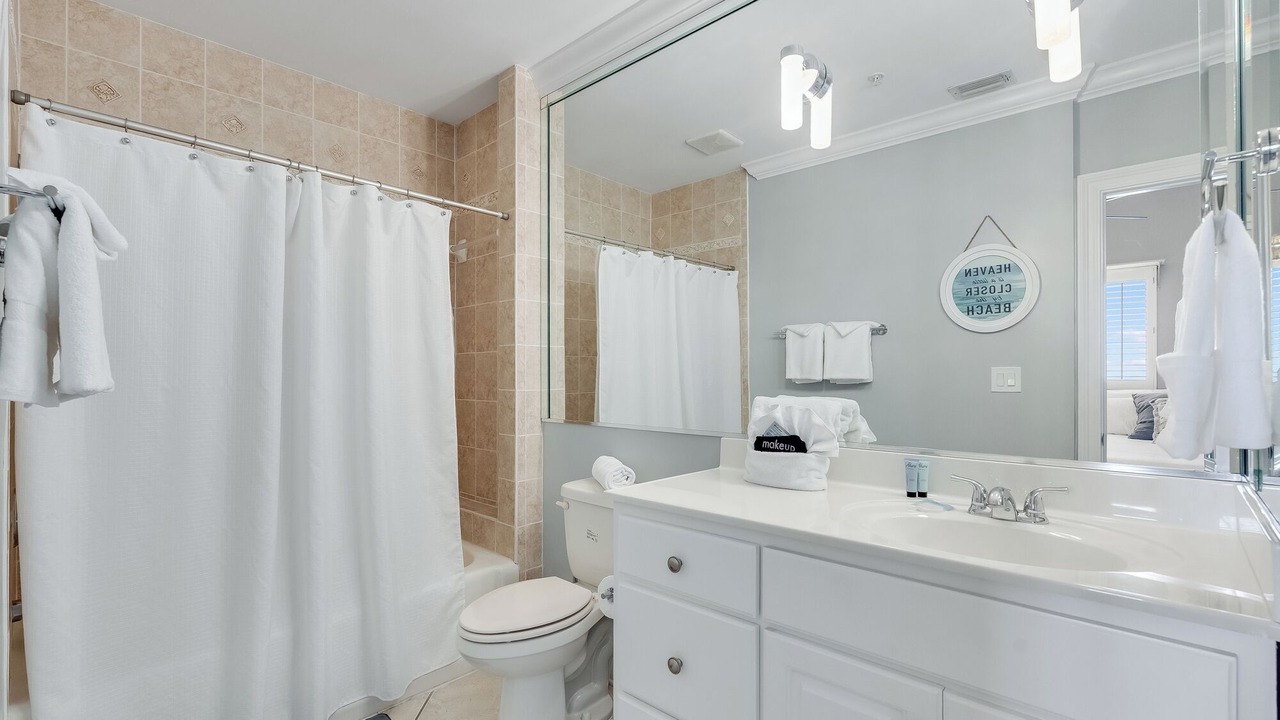 Photo of Bathroom in Holiday Beach
