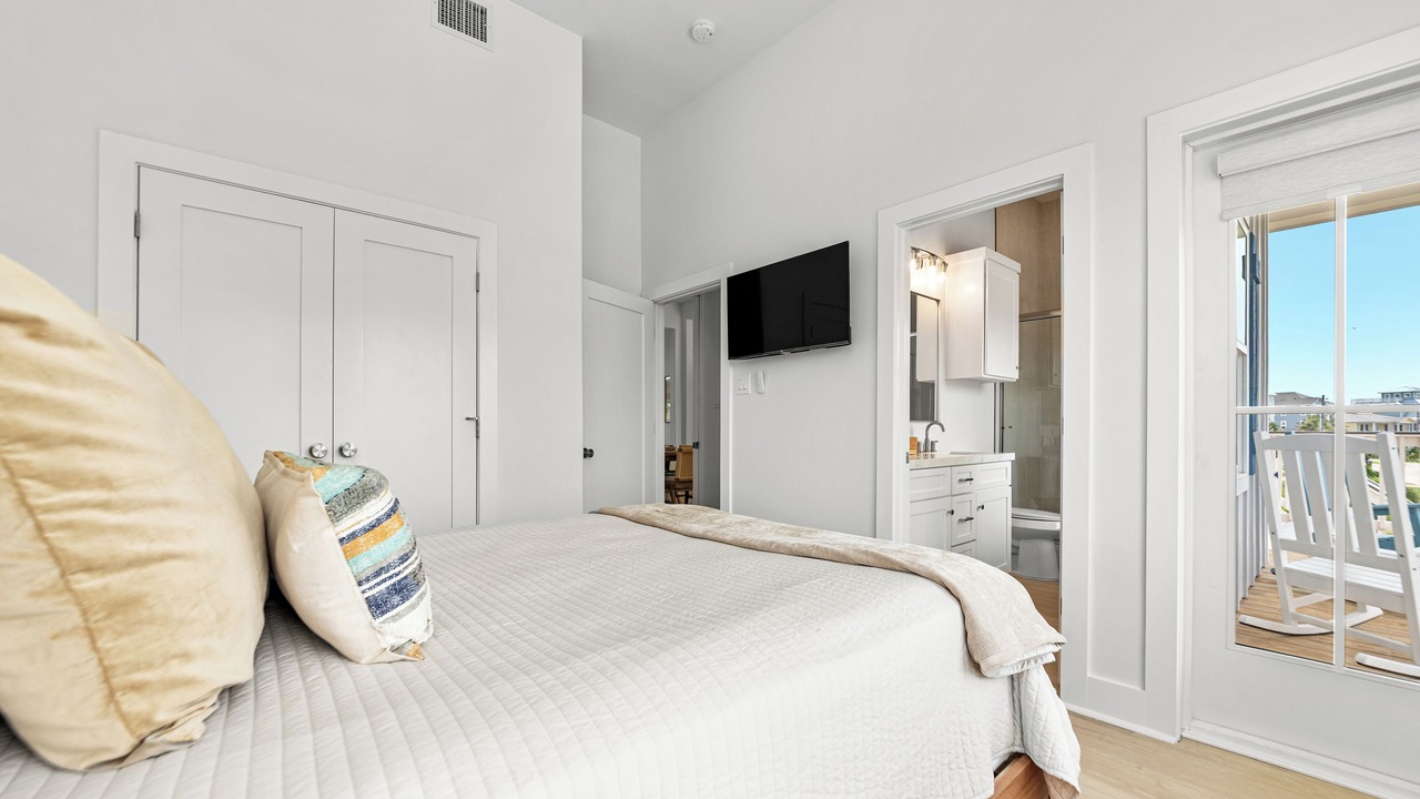 Photo of Bedroom in Red Fish Cove
