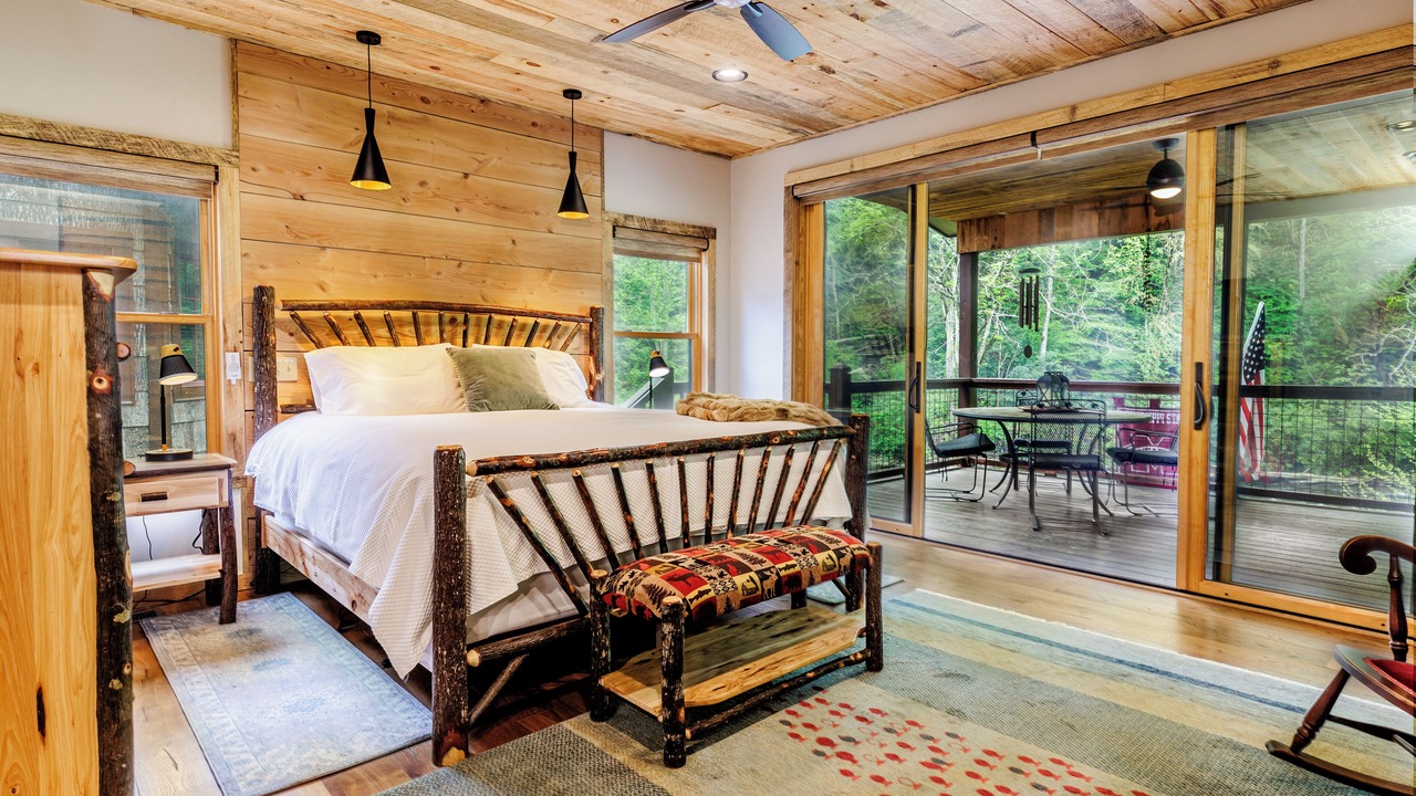 Photo of Bedroom in Nantahala