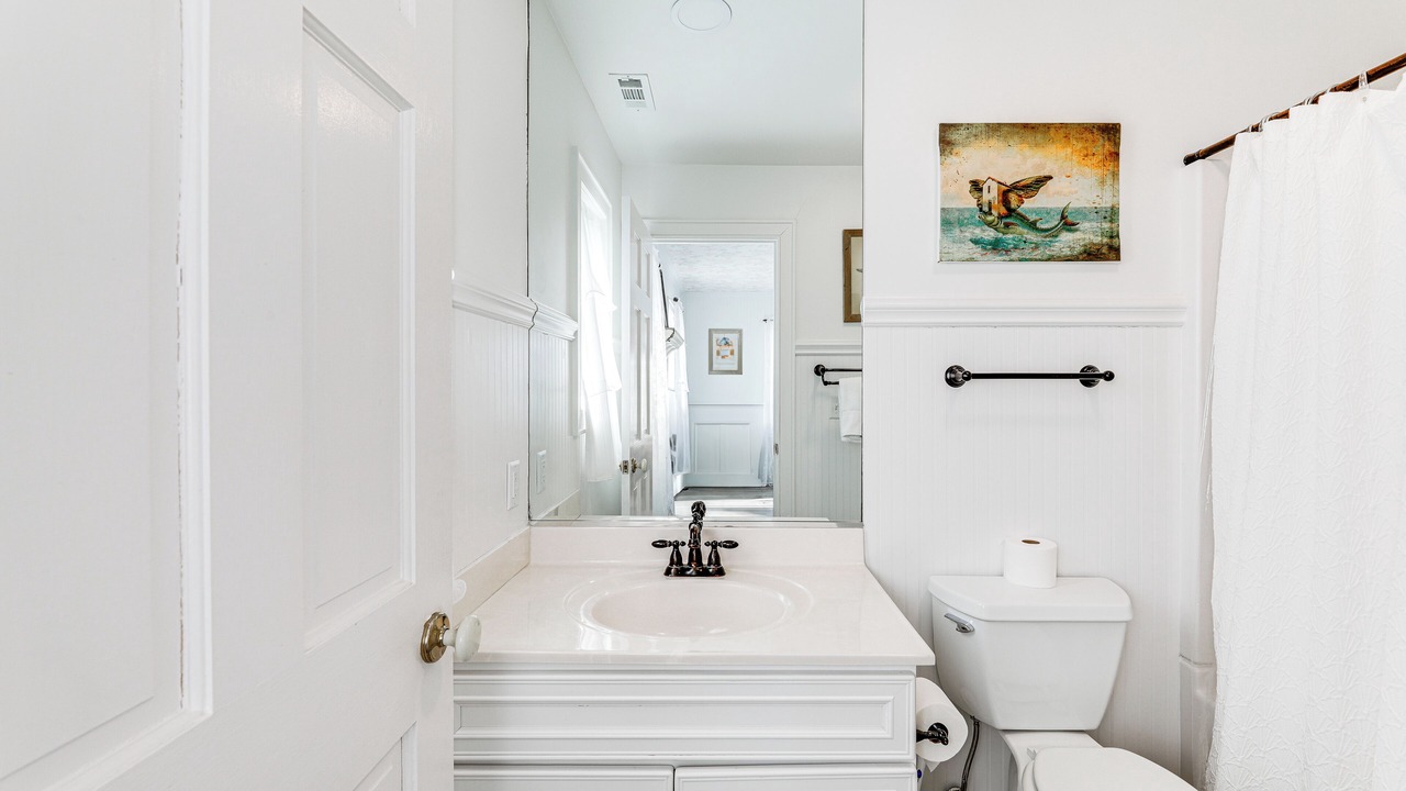 Photo of Bathroom in Bethany Beach